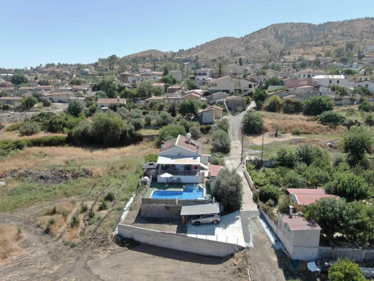 Yiannos House Evrykhou Exterior foto